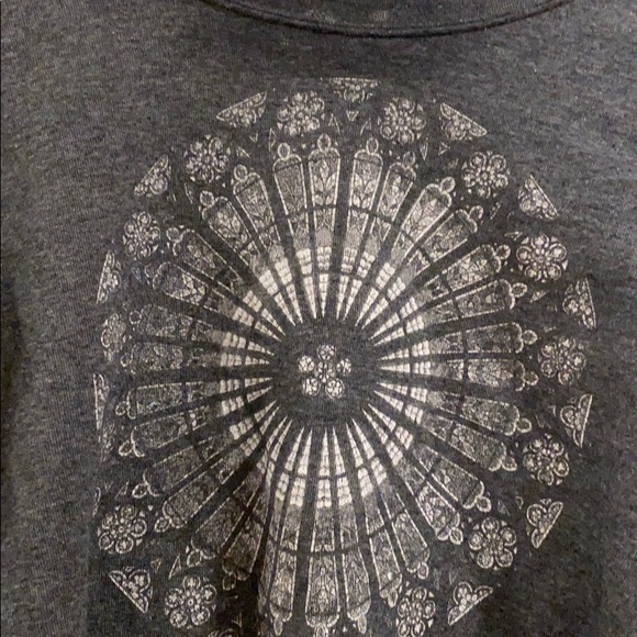 Too - Picture 2 of 2